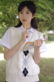 征服朱竹清小舞柳二龙